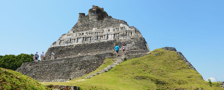 chaa-creek-belize-xunantunich-maya-temple