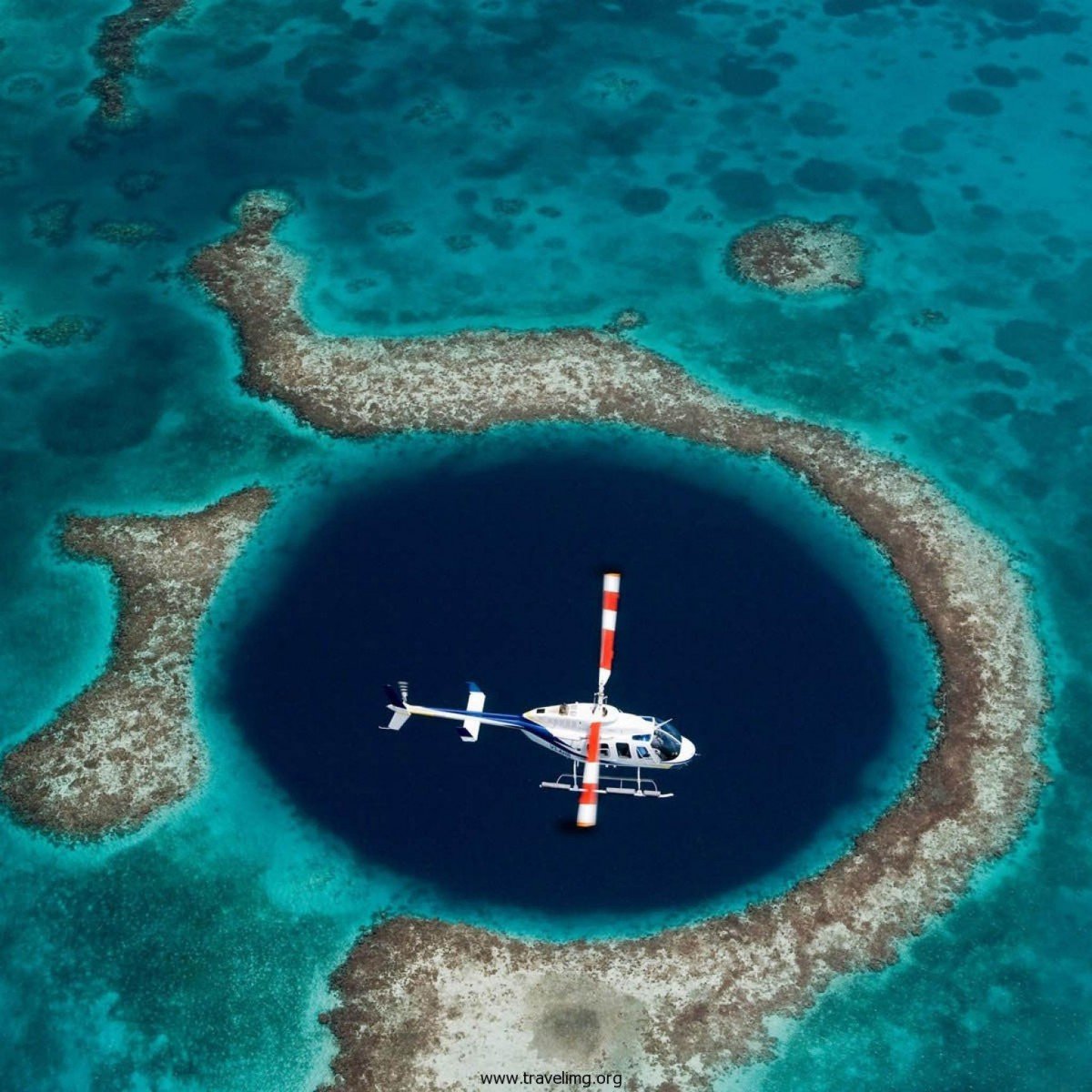 5 Amazing Blue Hole Photos - Belize Blue Hole!