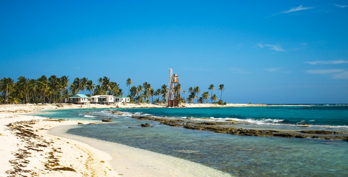 Belize-Half-Moon-Caye-Diving