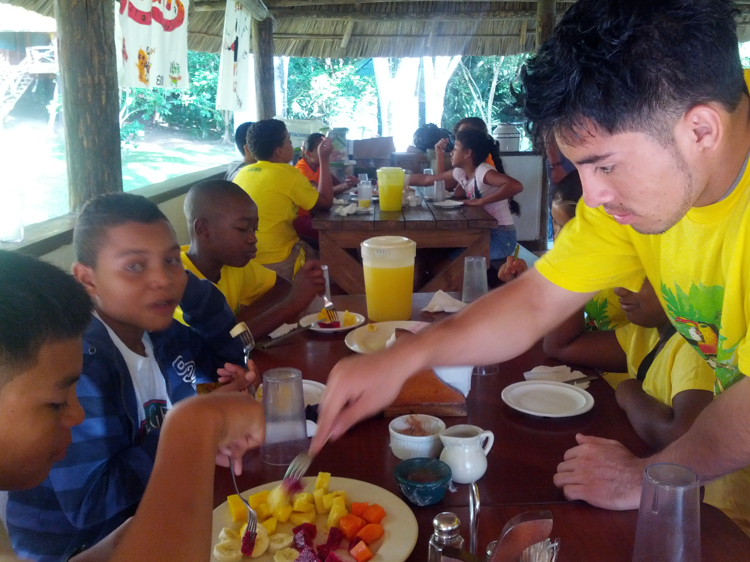 Eco-kids-breakfast