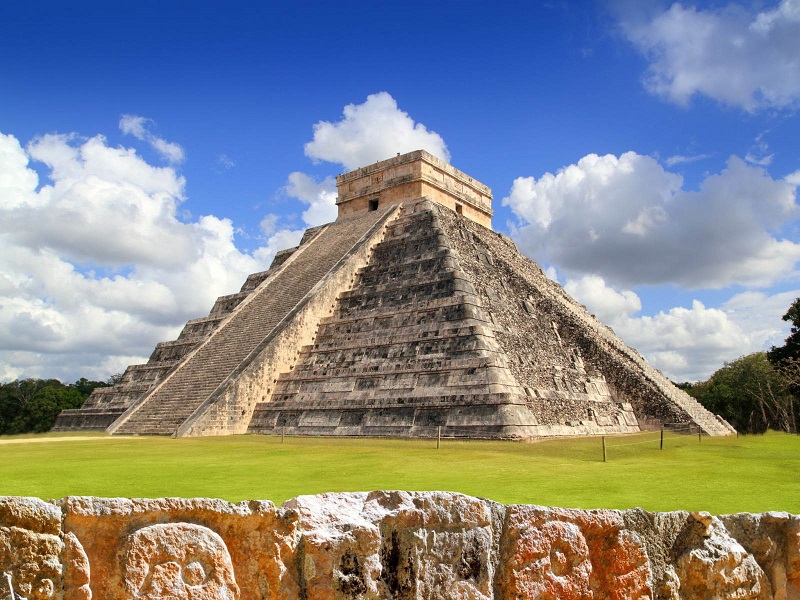 CHICHEN ITZA