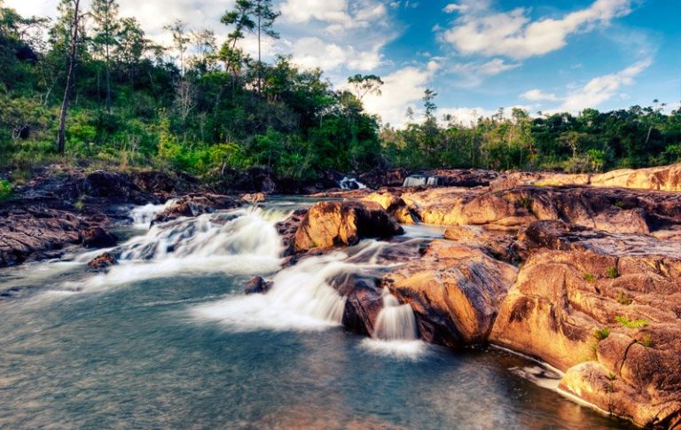 belize-mountain-pine-ridge-cayo-district-chaa-creek