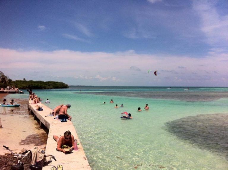 7-things-make-Belize-country-bucket-list-2