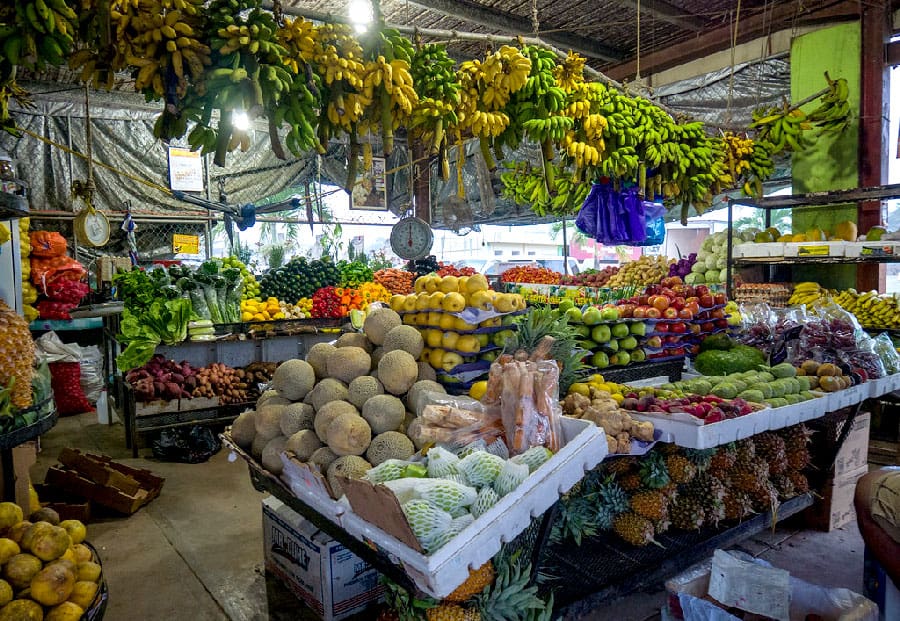 san ignacio belize local farmers market fruits on display