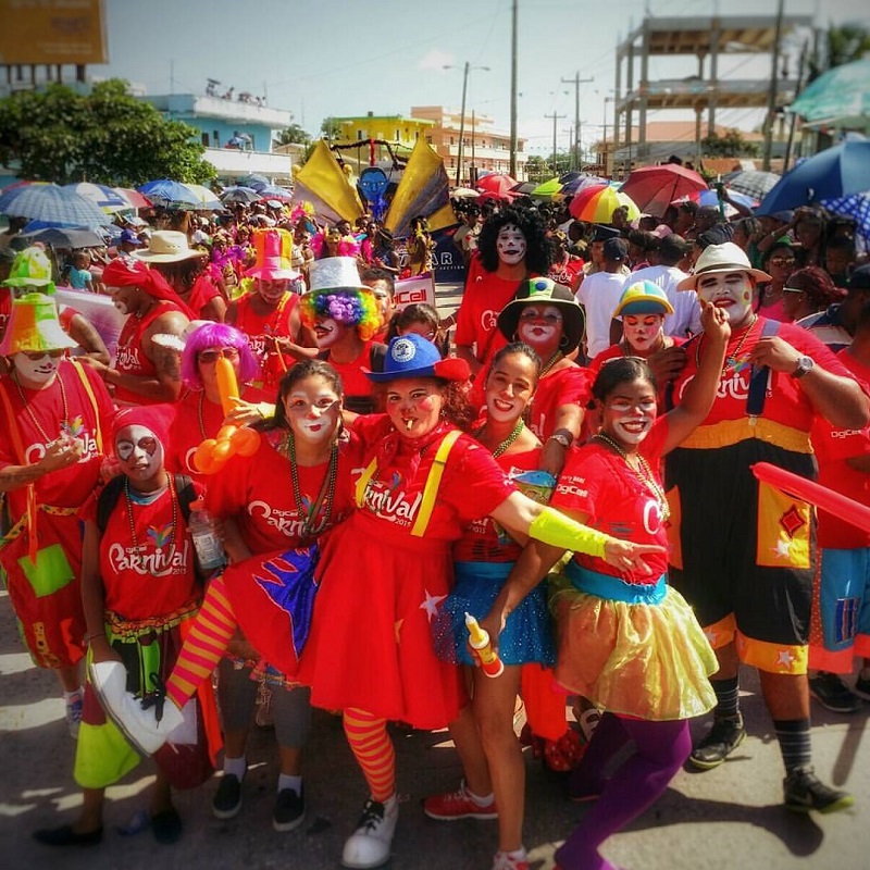 belize-carnival-road-march-2015