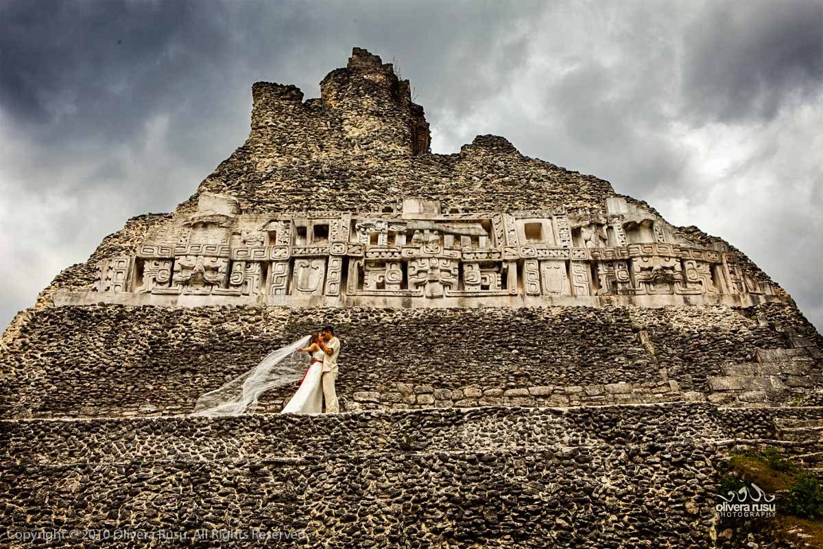 chaa-creek-weddings-romatnic-proposal-1