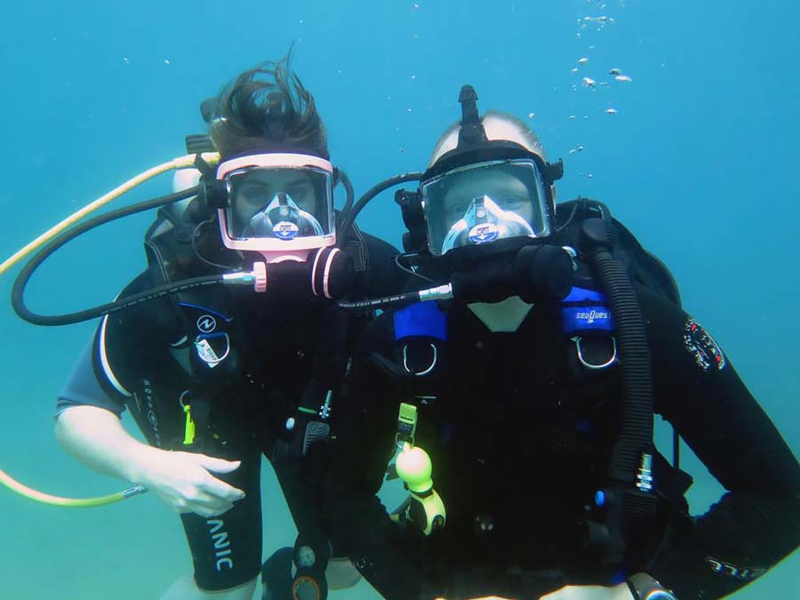 belize_diving_guide_full_face_scuba_mask