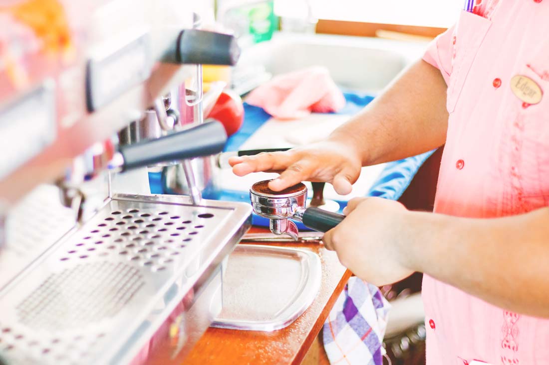 belize_coffee_barista_training_guava_limb_2