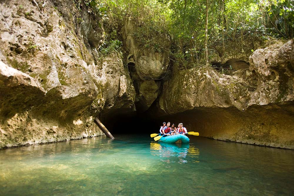 exploring nohoch che'en caves in belize with kids