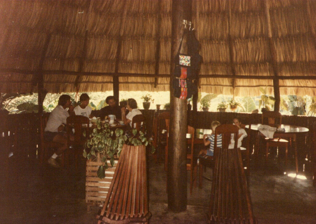 Belize eco resort chaa creek