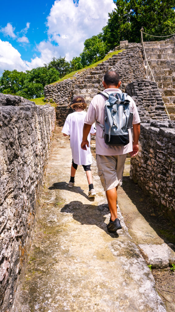 thekailife chaacreek xunantunich 03040